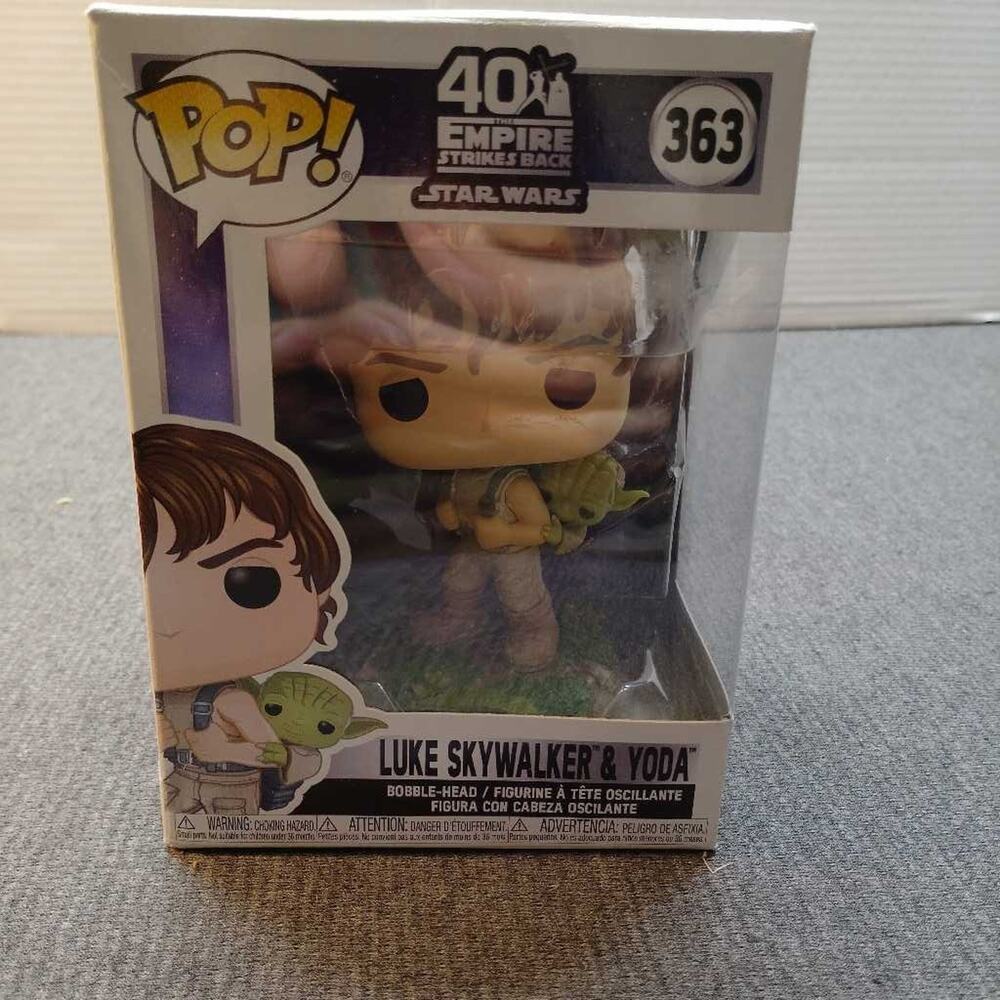 Funko Pop Star Wars Luke Skywalker Yoda #363 Empire Strikes Back New